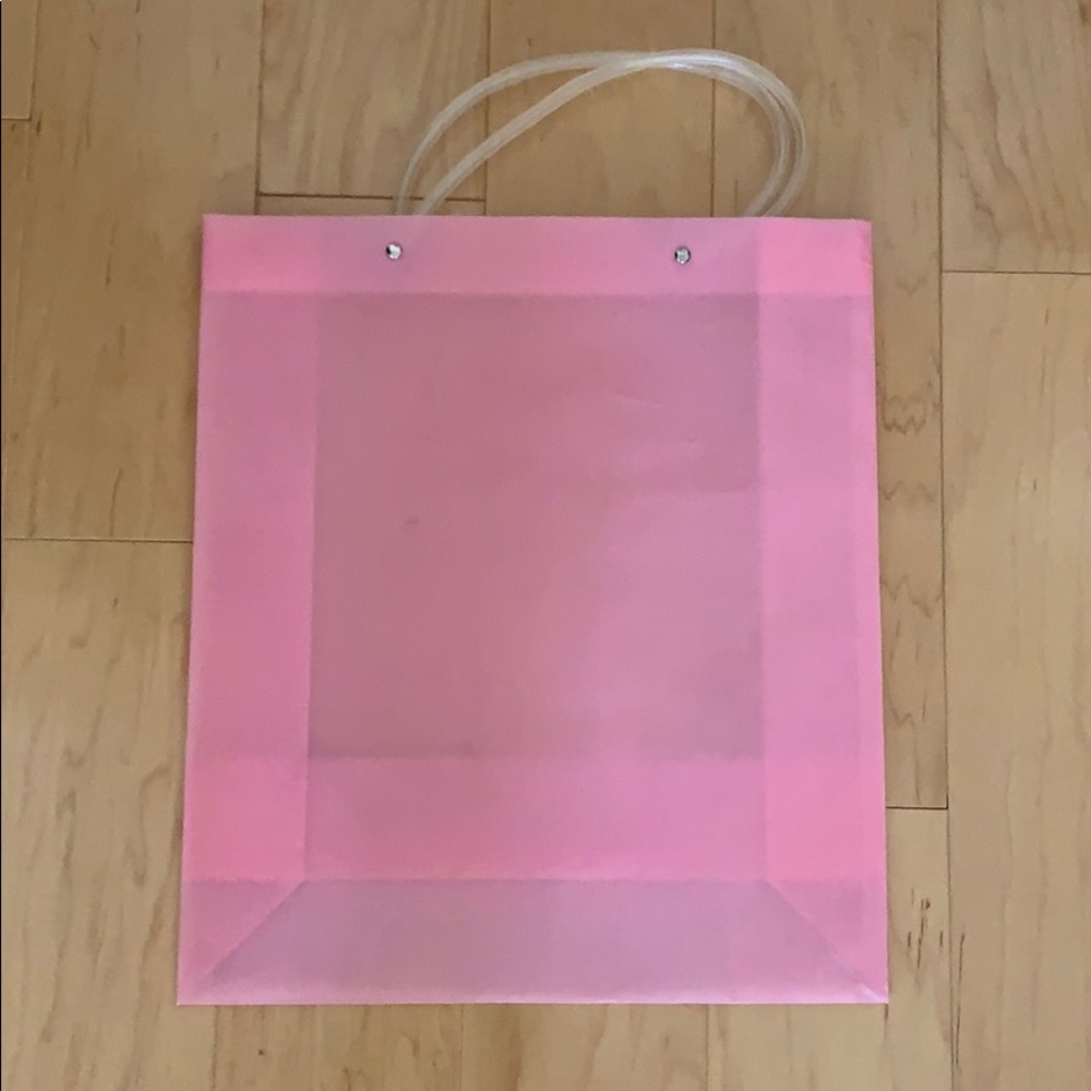 Reusable Gift Bags (plastic) - Picture 5 of 6